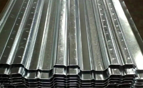 高层住宅吊装景泰楼承板怎么省工期